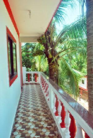Calangute Beach Side Hotel 外观 照片